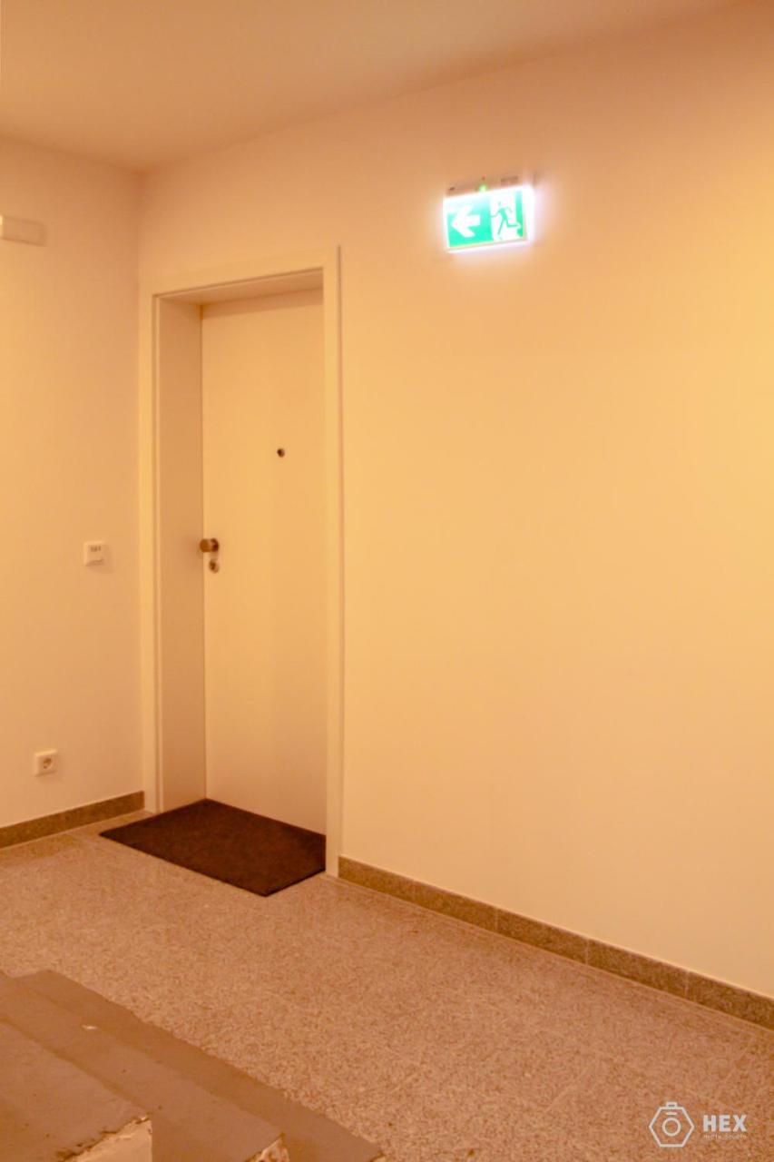Bluestone Boarding Apartments Дюссельдорф Экстерьер фото