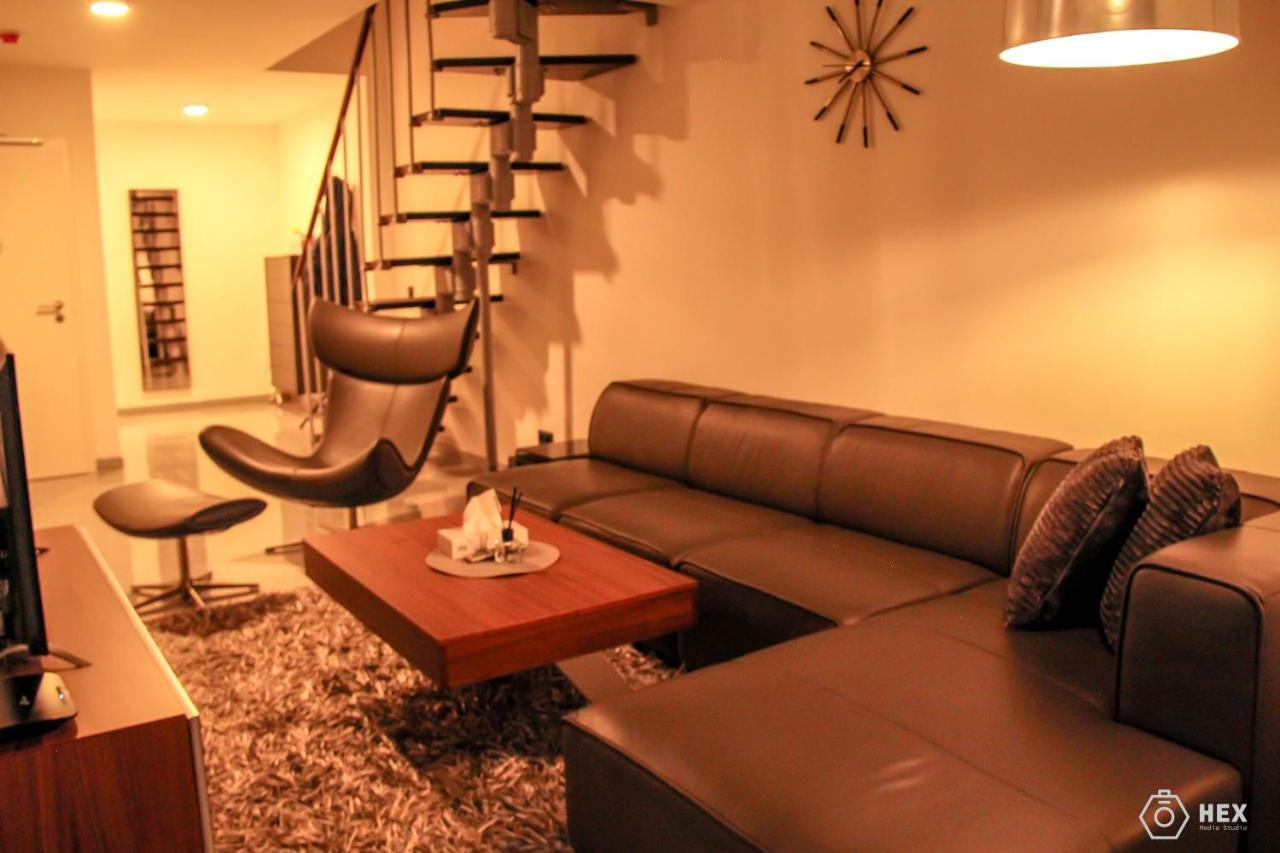 Bluestone Boarding Apartments Дюссельдорф Экстерьер фото
