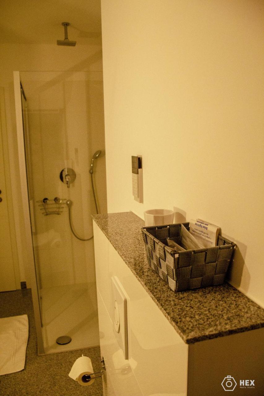 Bluestone Boarding Apartments Дюссельдорф Экстерьер фото