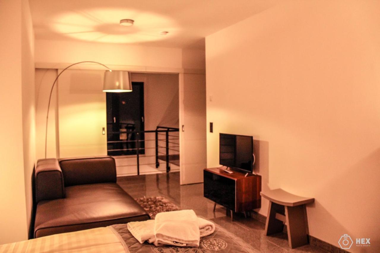 Bluestone Boarding Apartments Дюссельдорф Экстерьер фото